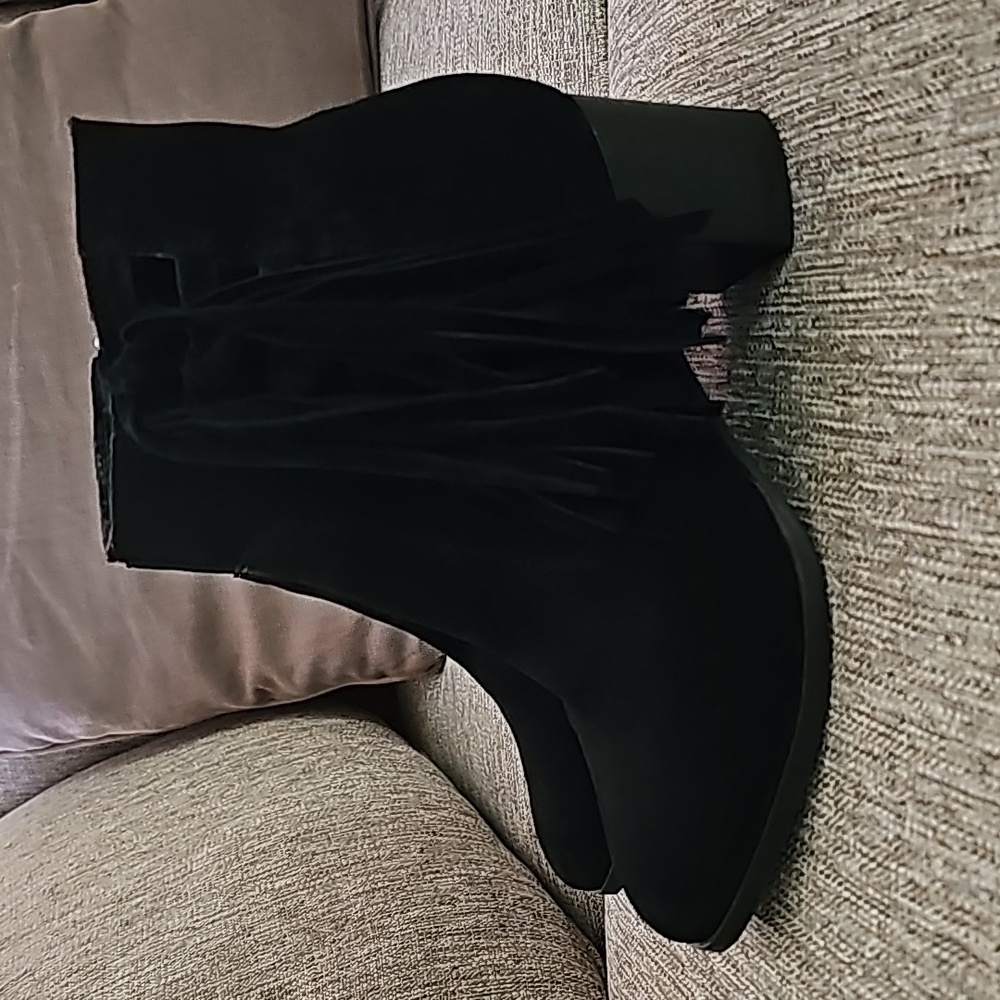 Boots with Fringe
